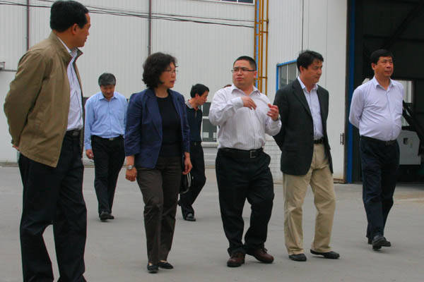 商务部机电和科技产业司副司长刘少军来亚洲一区二区女搞男调研