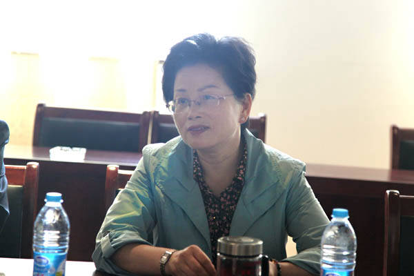 马鞍山市政协主席李群来亚洲一区二区女搞男参观 马鞍山市政协主席李群来亚洲一区二区女搞男参观