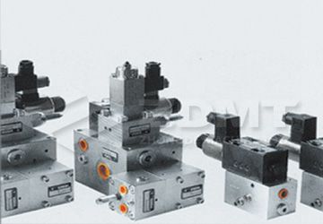 液压系统.jpg 液压系统.jpg