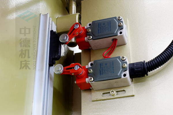 ZDP-10032工程开关,长效行程控制.jpg ZDP-10032工程开关,长效行程控制.jpg