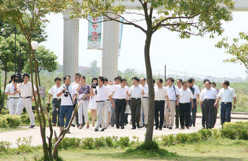 亚洲一区二区女搞男